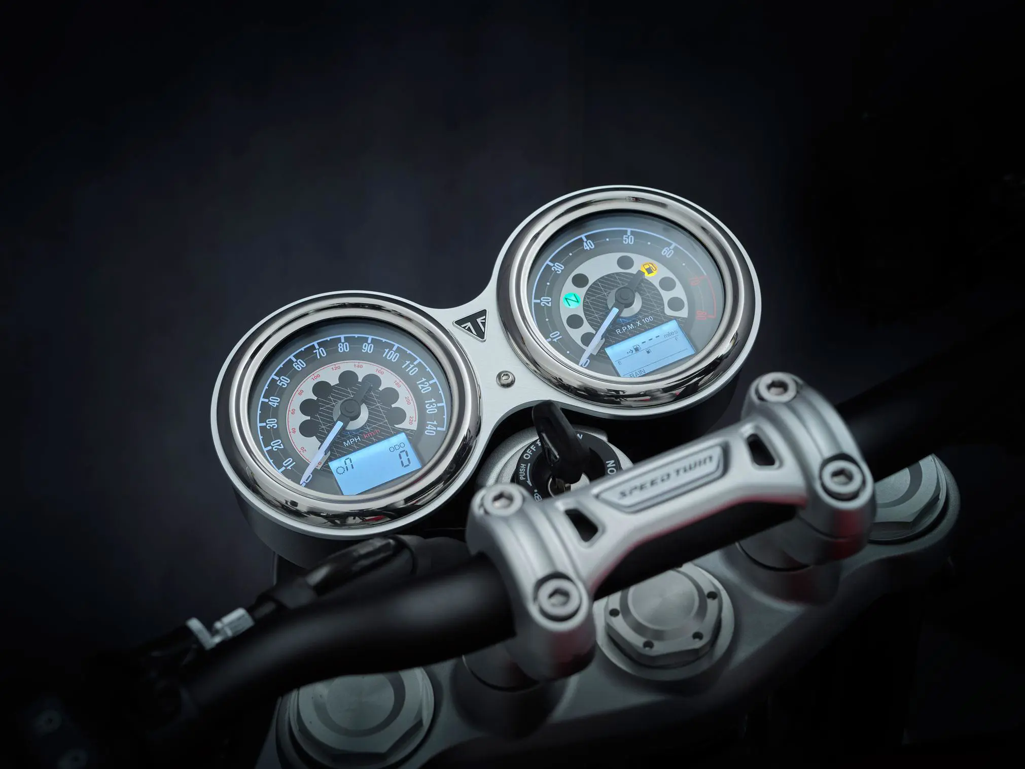 Triumph Speed Twin Images