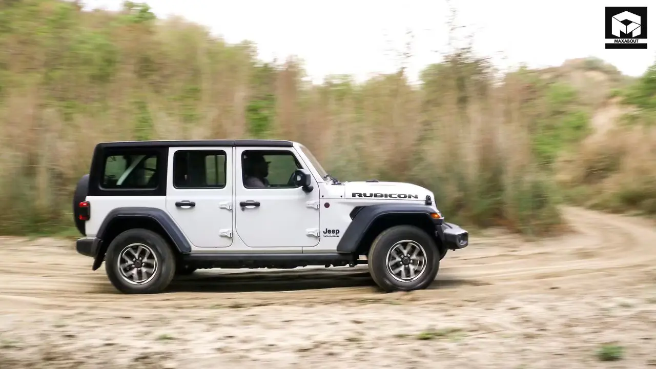 Jeep Compass, Meridian, Wrangler Price Cut 2025 – Save Up to ₹4.84 Lakh - front