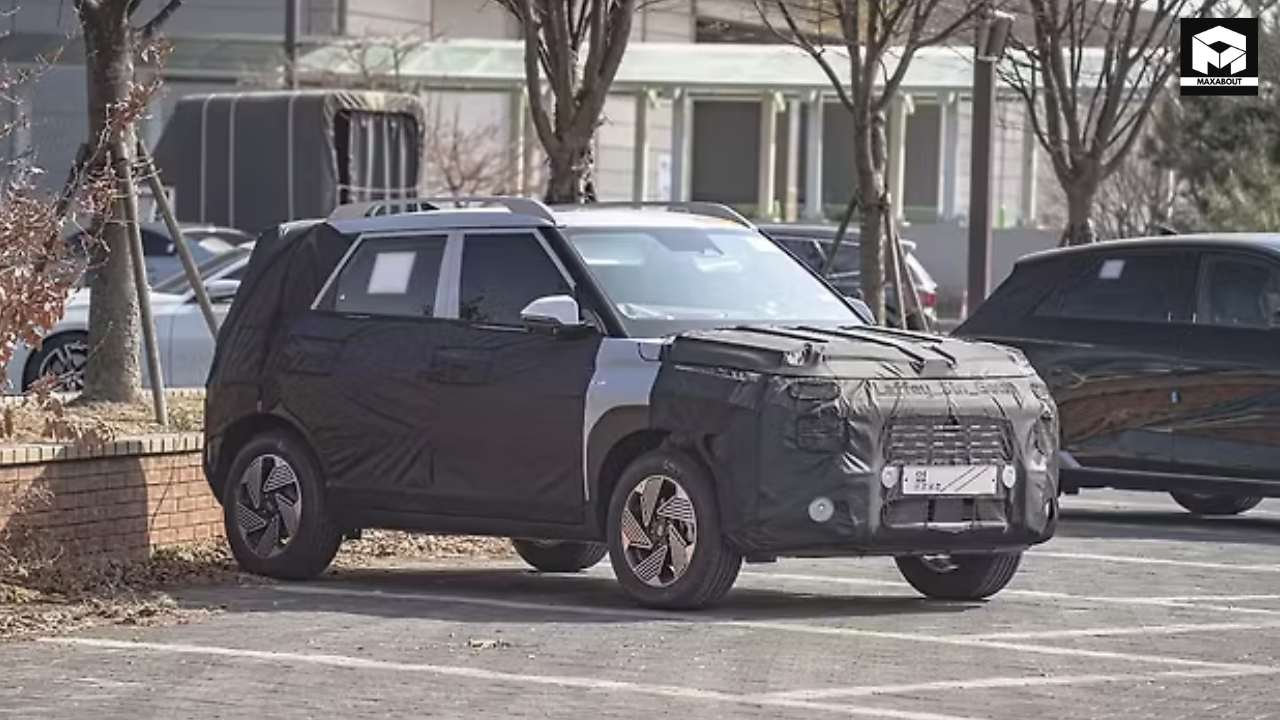 Hyundai Venue Facelift 2026 Spotted Testing in Production Form - front