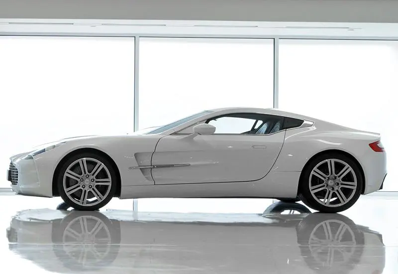 Aston Martin One-77 Side View
