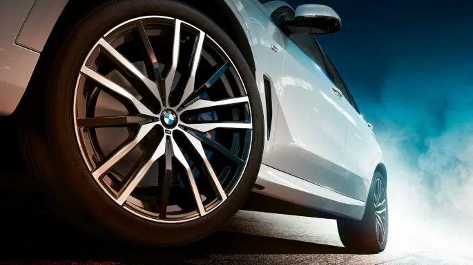 BMW X5 xDrive40i SportX Plus Alloy Wheels