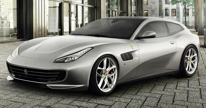 Ferrari GTC4Lusso T