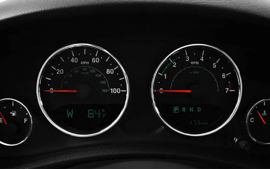Jeep Wrangler Unlimited Instrument Console