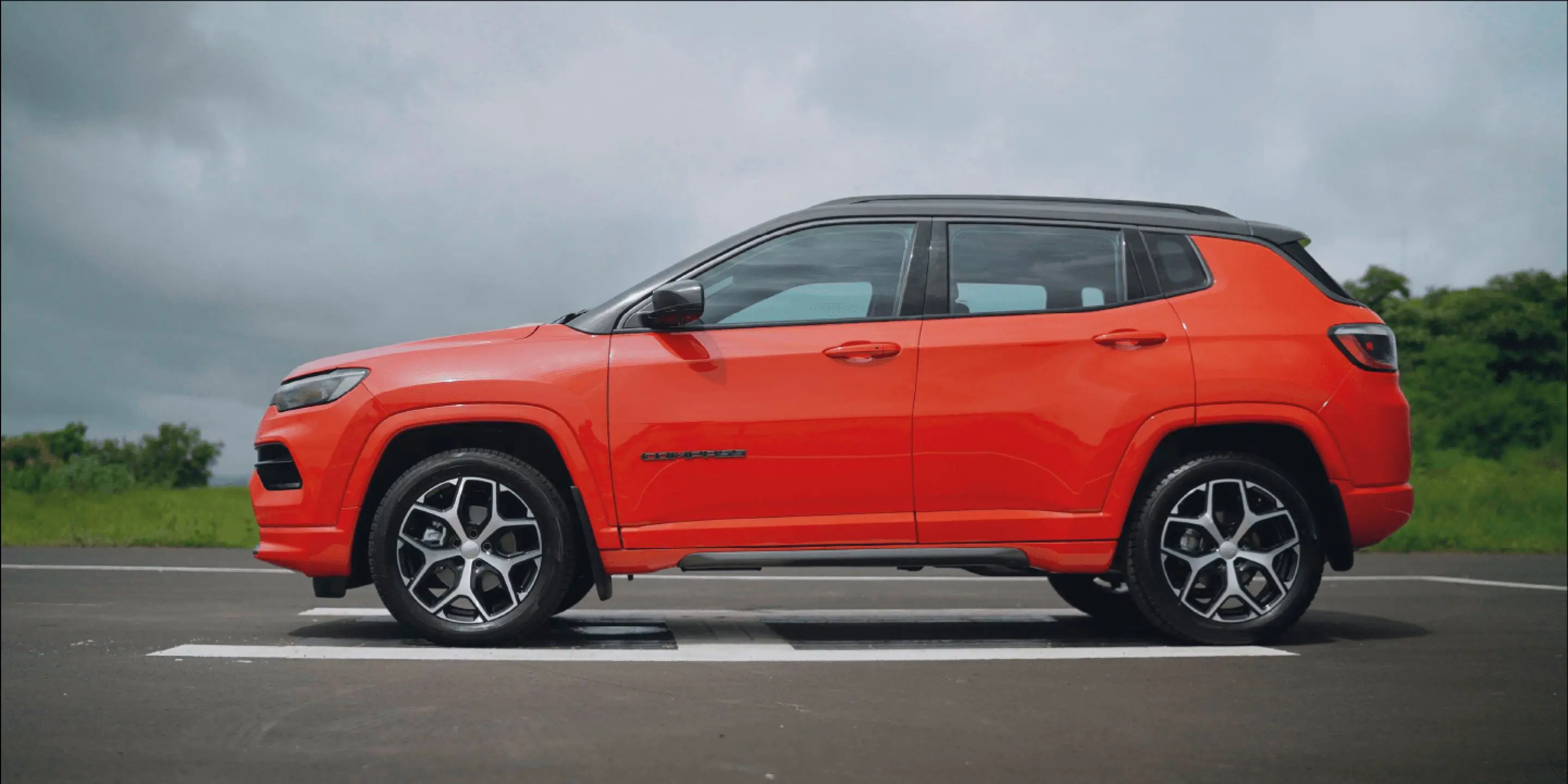 Jeep Compass Sport Side View