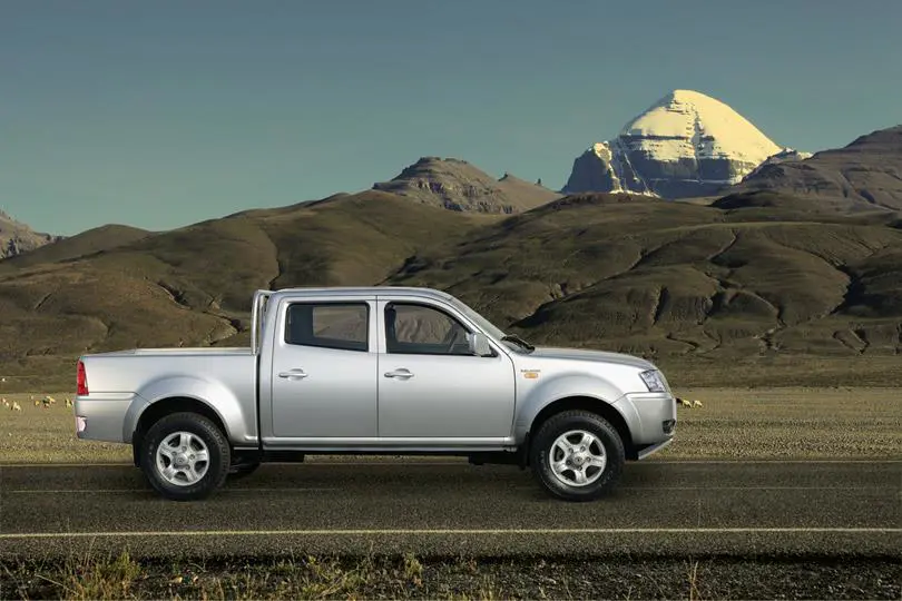 Tata Xenon Pick-up Double Cab Side View