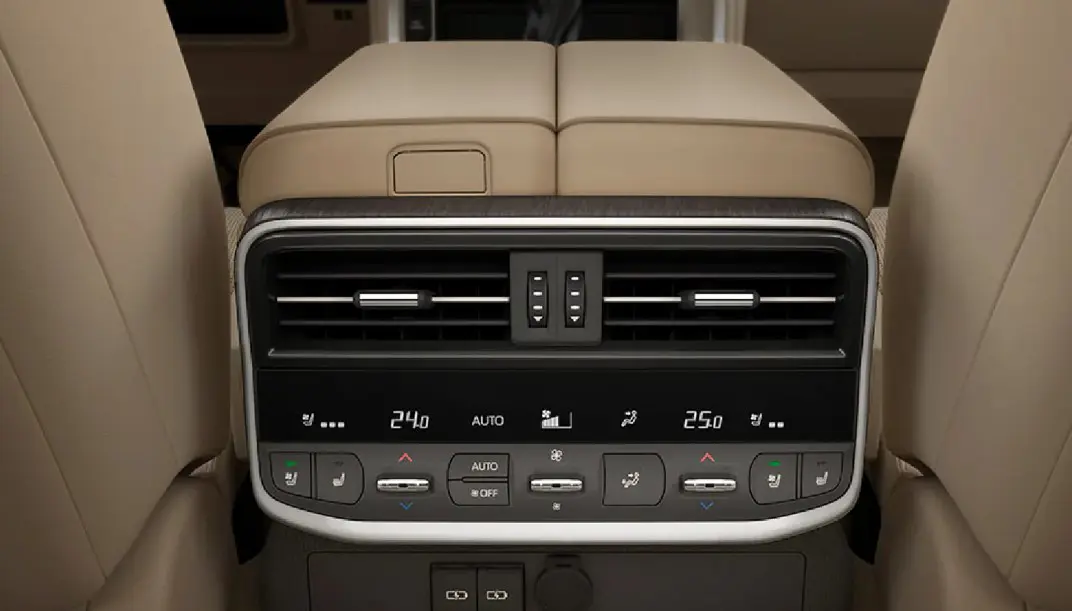 Toyota Land Cruiser 300 4-Zone Air Conditioner 