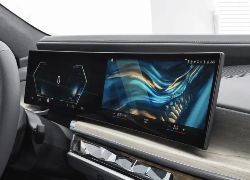 BMW i7 eDrive50 M Sport Curved Display