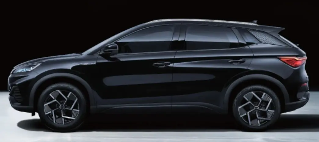 BYD Atto 3 Premium Side View