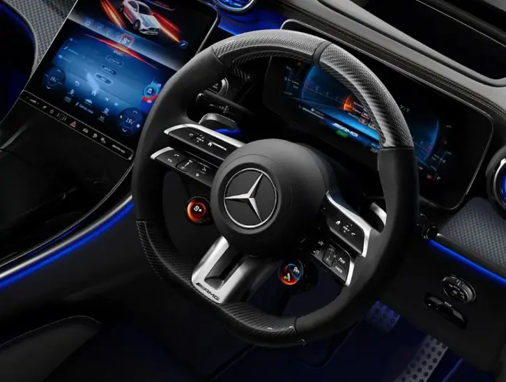 Mercedes GLC 43 AMG Sporty 3-Twin-Spoke Steering Wheel