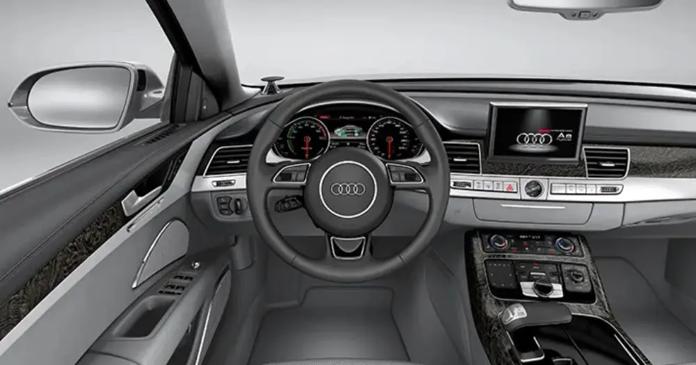 Audi A8 (2013) Dashboard 