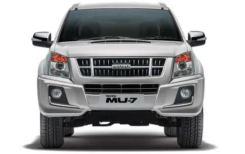 Isuzu MU-7 Automatic
