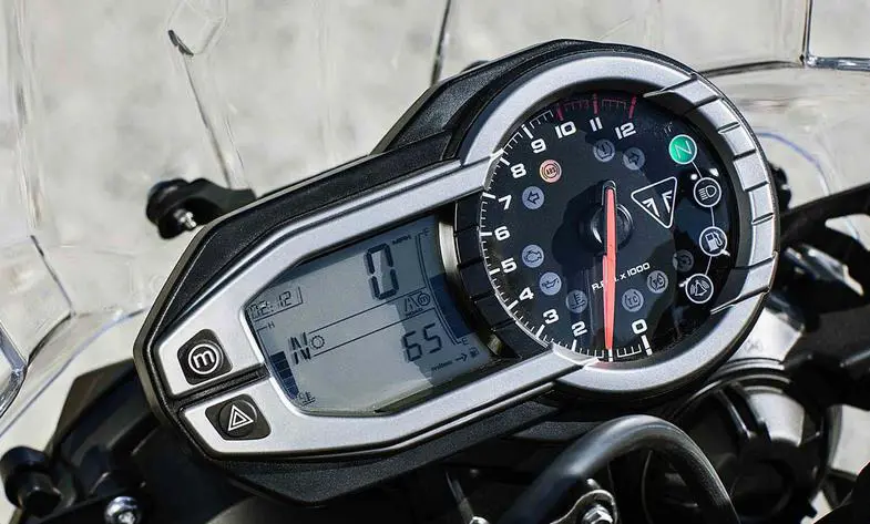 2015 Triumph Tiger 800 XC Instrument Console