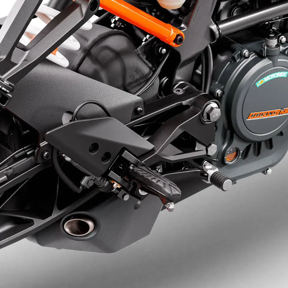 2022 KTM RC 200 Underbelly Exhaust