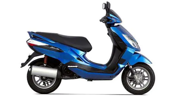 Bajaj scooty 125cc on sale