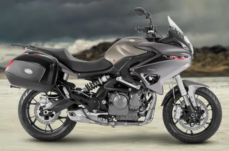 Benelli TNT 600 GT Side View