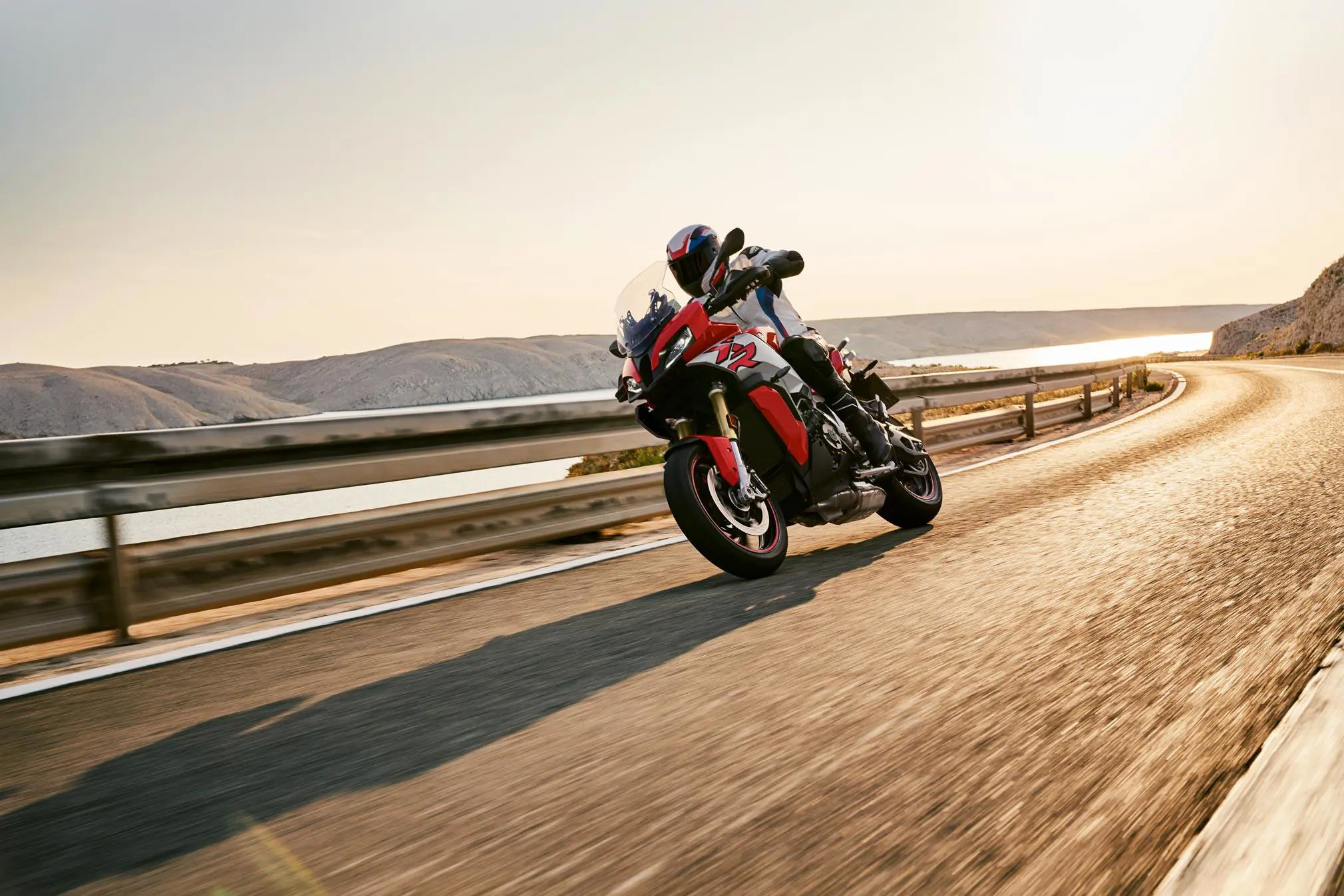 BMW S1000XR in Action