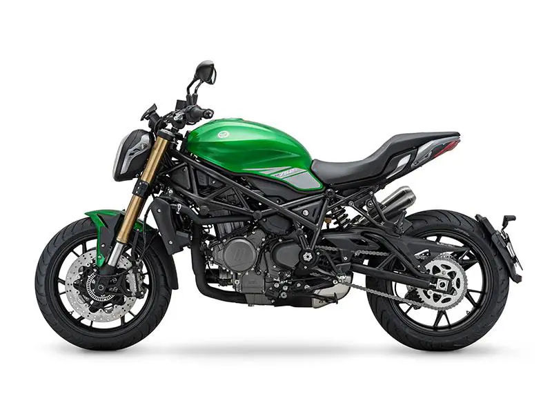 Benelli 752S Side View