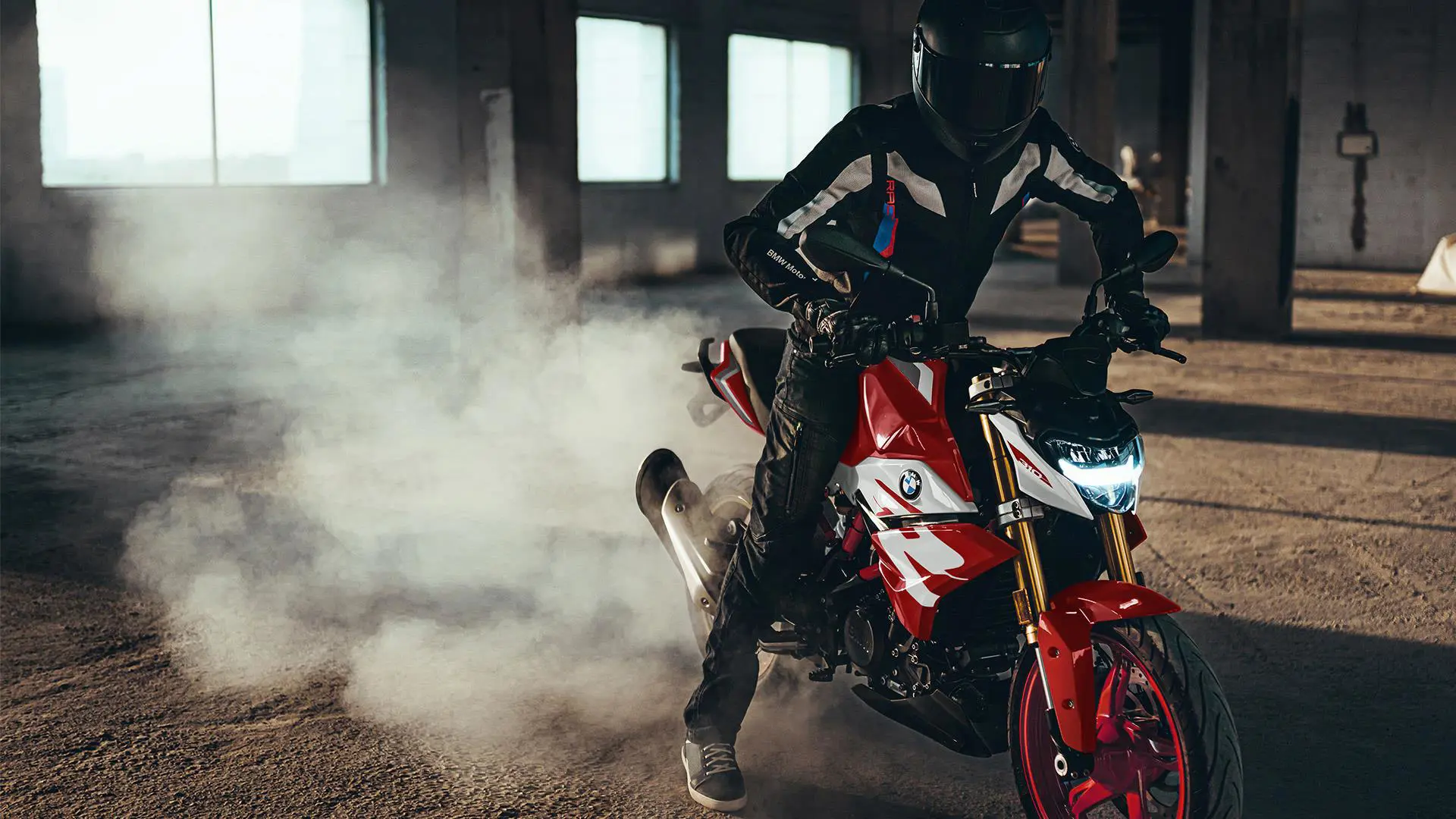 BMW G310R Action Shots
