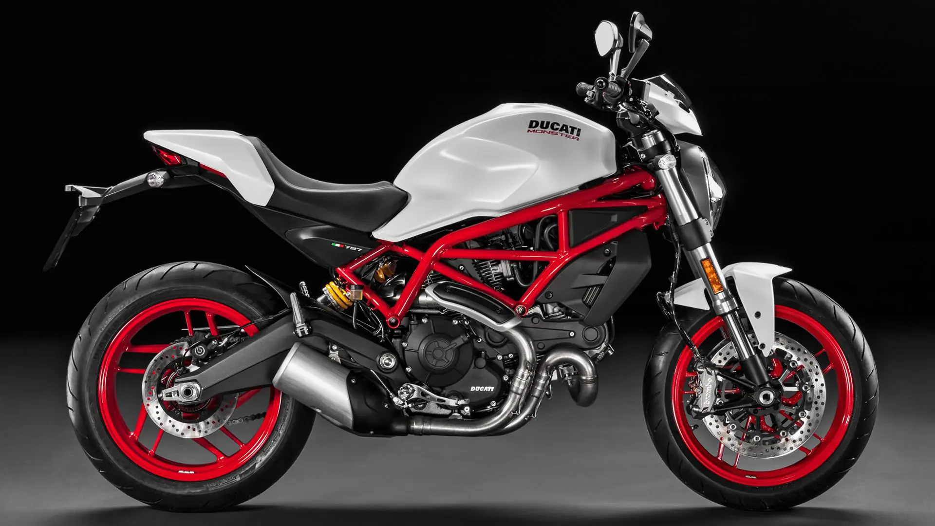 Ducati Monster 797 Plus