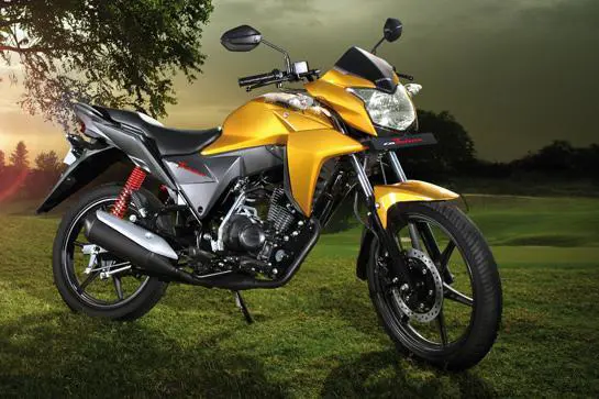 Honda CB Twister Front 3-Quarter View