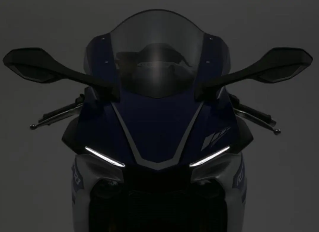 Yamaha R1 (2016)