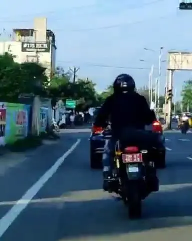 Royal Enfield Interceptor 350 Spy Photo