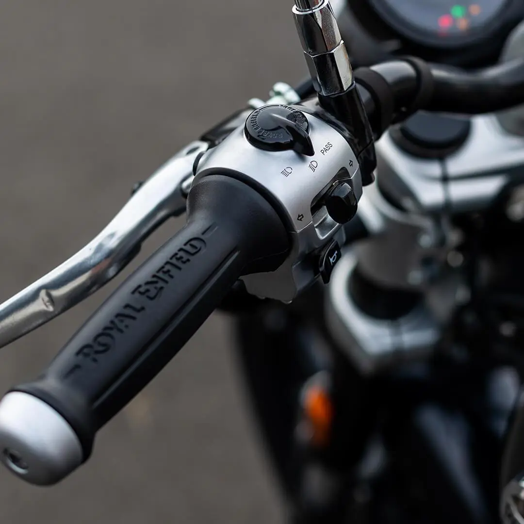 Royal Enfield Super Meteor 650 Handlebar Switch