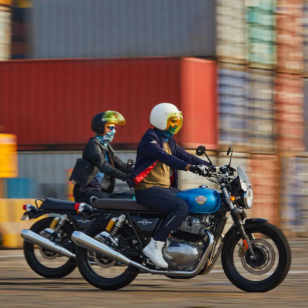 Royal Enfield Interceptor 650 Action Shot 1