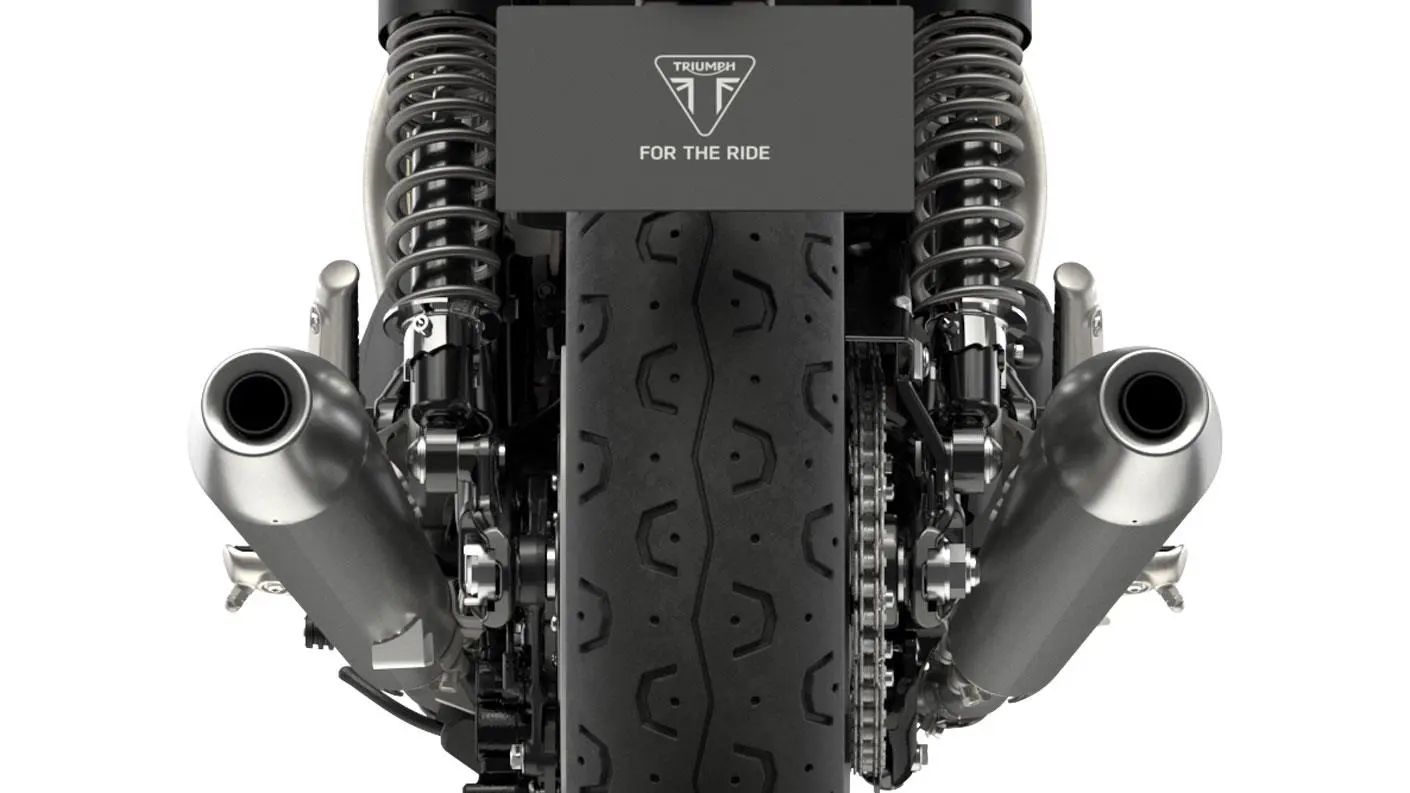 Triumph Street Twin Gold Line Dual Exhausts