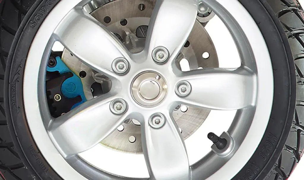 Vespa VXL 125 Alloy Wheel