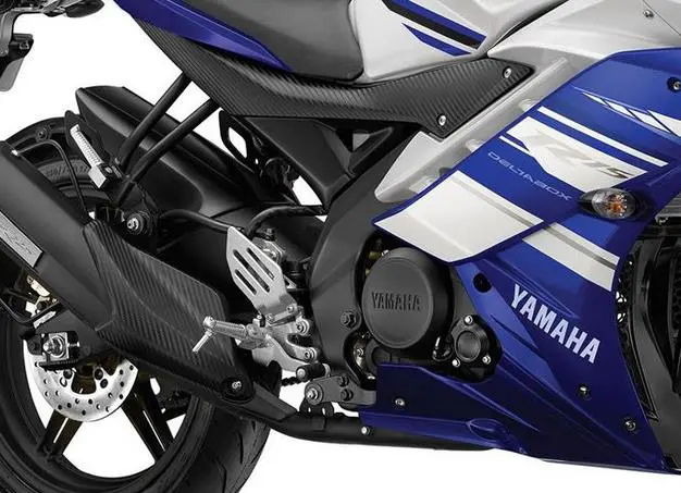 Yamaha R15 (OLD)