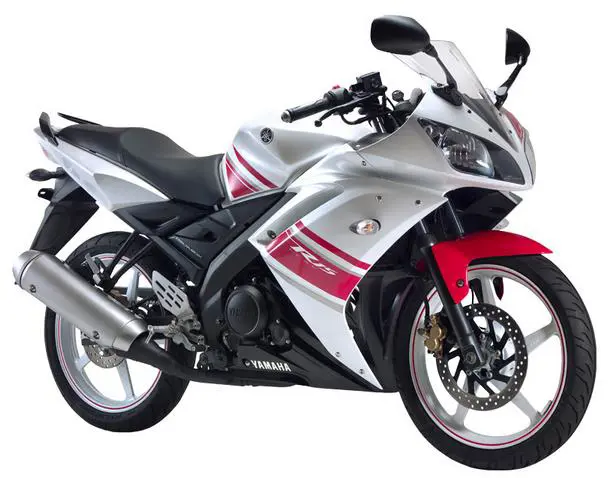 Yamaha R15 (2012)