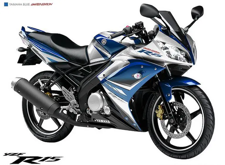 Yamaha R15 (2012)