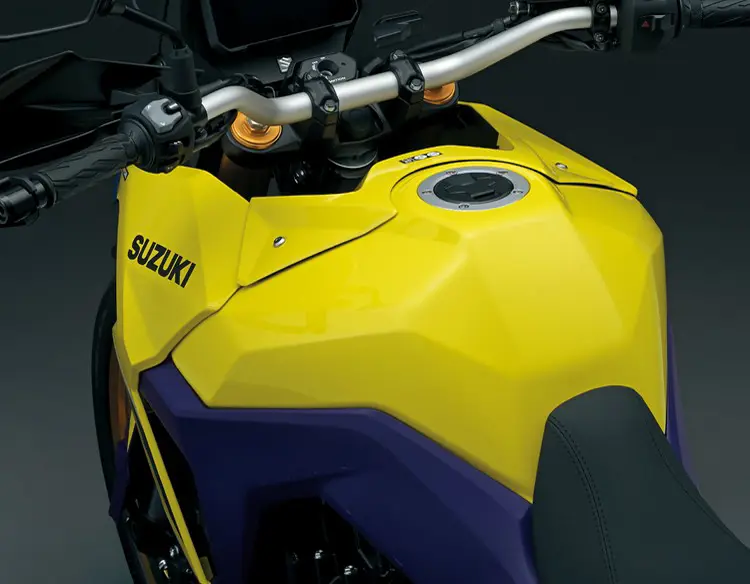 Suzuki V-Strom 800 DE Fuel Tank