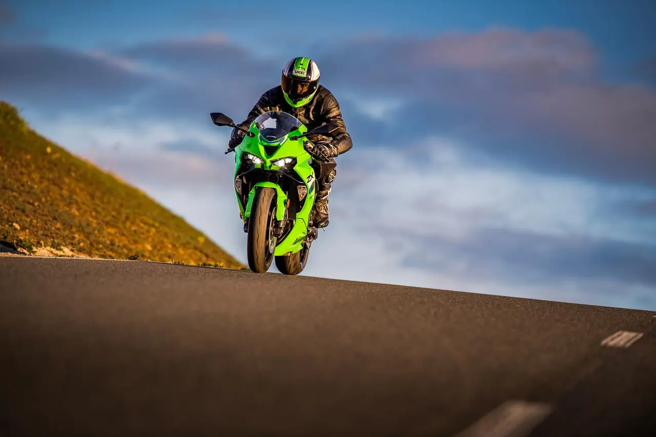 2026-kawasaki-ninja-zx-6r-4355-6690