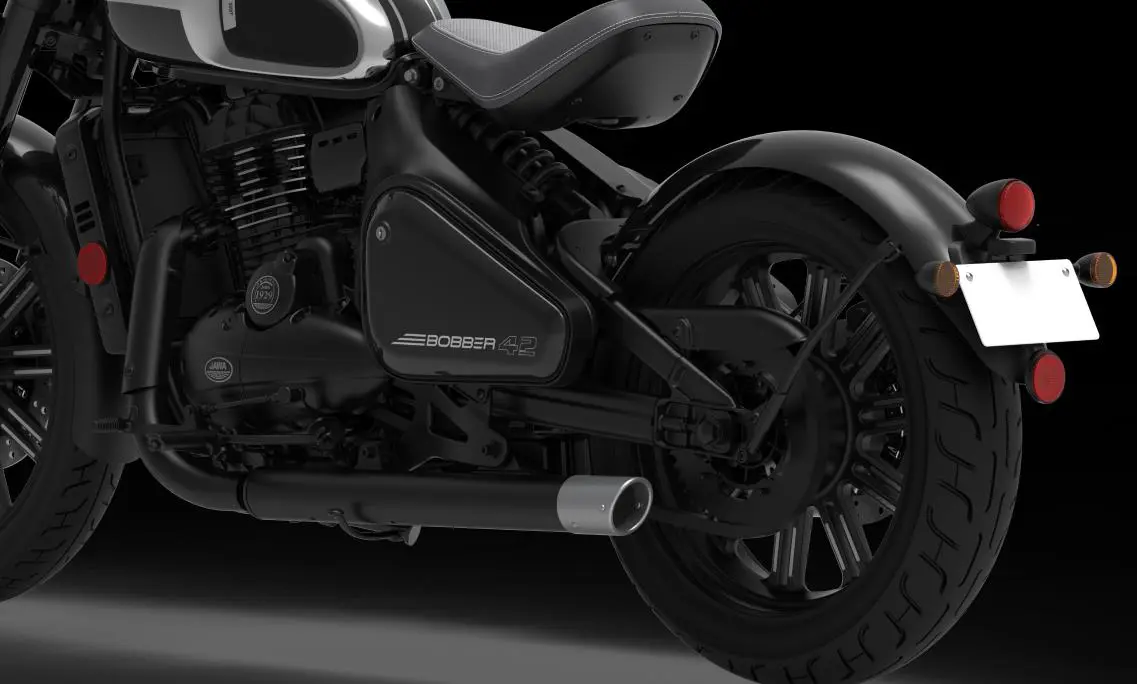 Jawa 42 Bobber Black Mirror Price, Specs, Top Speed & Mileage in India