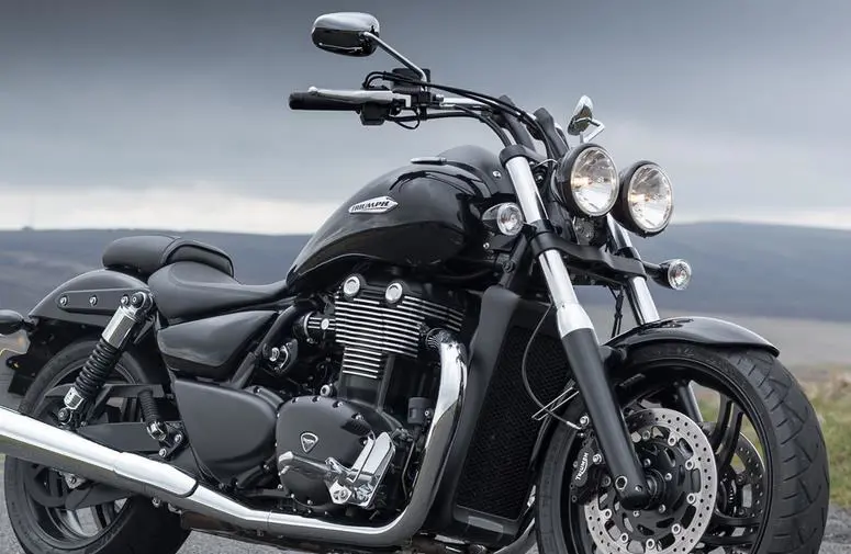 Triumph Thunderbird Storm