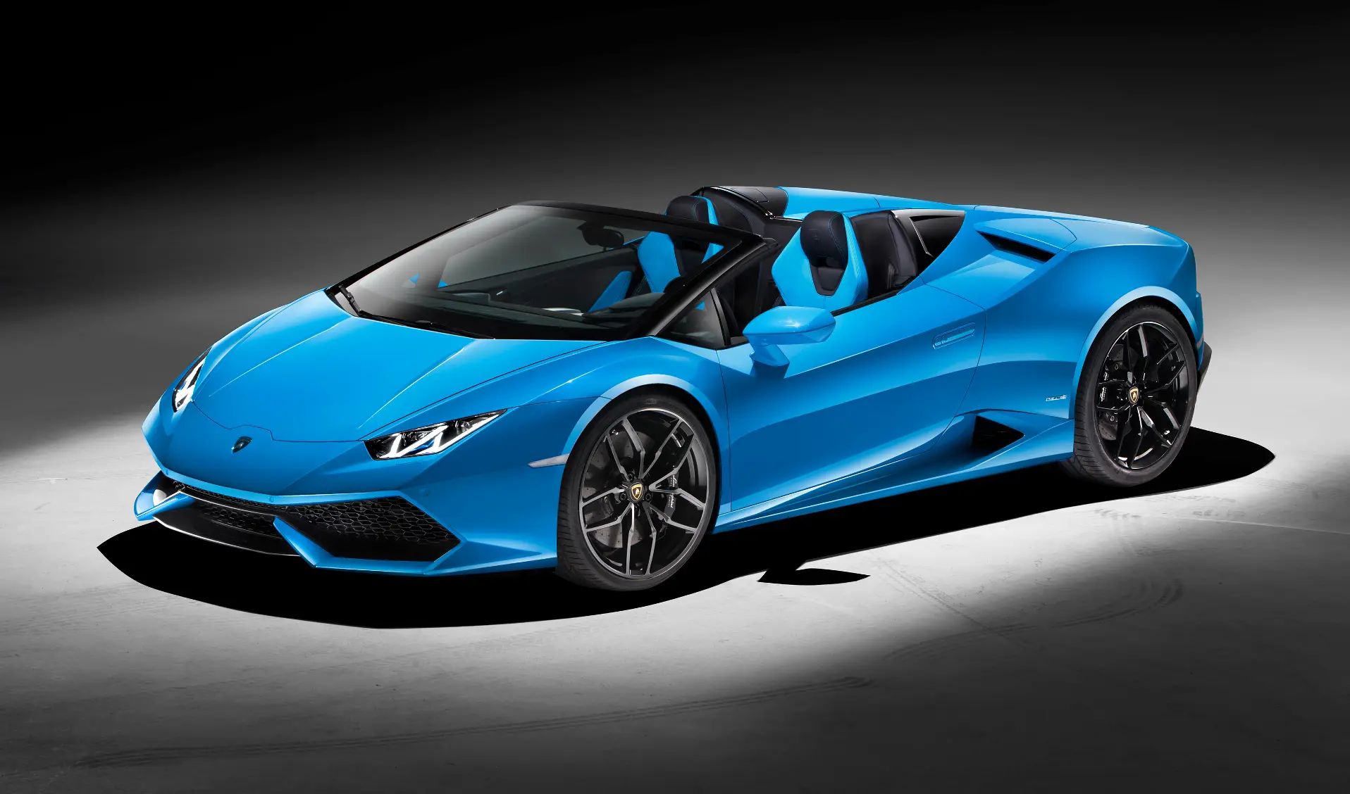 Lamborghini Huracan Spyder Launched in India @ INR 3.89 Crore (Ex-showroom Mumbai)