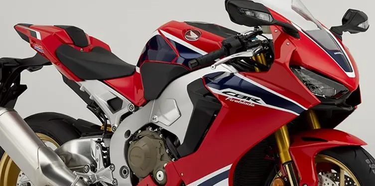 2017 Honda CBR1000RR Fireblade Unveiled at Intermot 2016