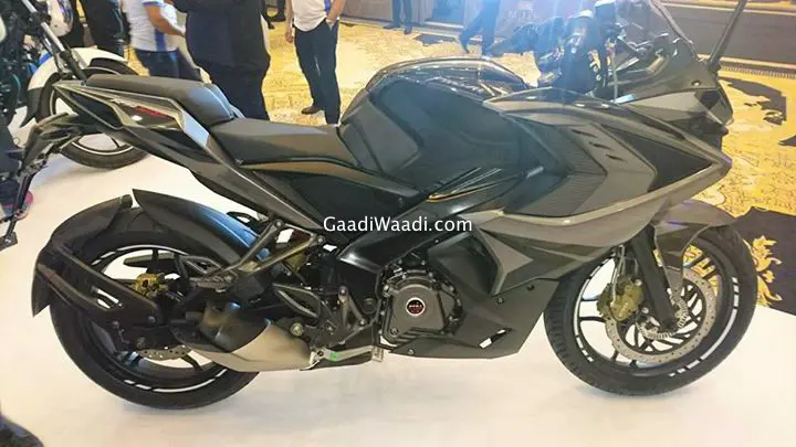 All-New Black Shade for Bajaj Pulsar RS200 Unveiled [Update]