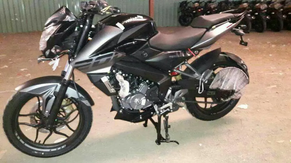 This is it! 2017 Bajaj Pulsar NS200 Leaked!