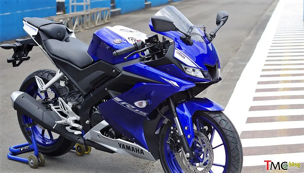 Yamaha R15 Version 3 Engine Sound & Top Speed Video