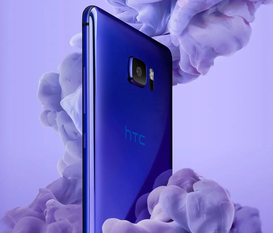 HTC U Ultra with Snapdragon 821 Officially Unveiled