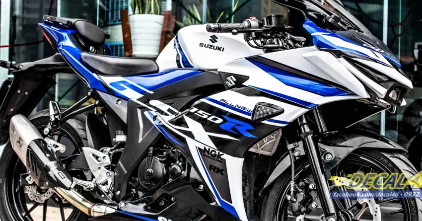 This Suzuki R150 is Equipped with an Akrapovic Exhaust and a Face Kit