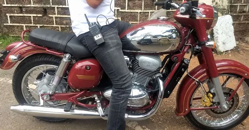 Production-Ready Jawa 300 ABS Spotted Ahead of Official Launch