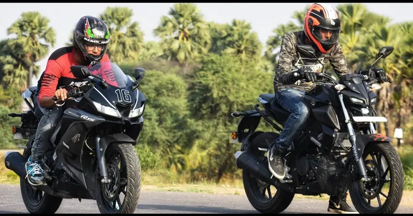 Drag Race Video: Yamaha R15 V3 vs Yamaha MT-15