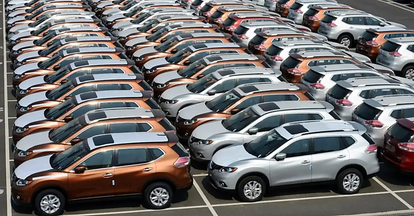 Auto Industry Slowdown: 2 Lakh Jobs Cut in Last 3 Months