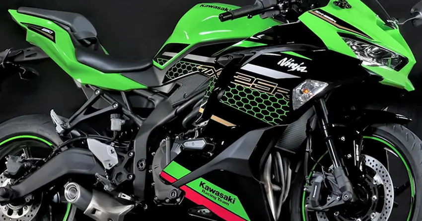 249cc 4-Cylinder Kawasaki Ninja ZX-25R Officially Revealed