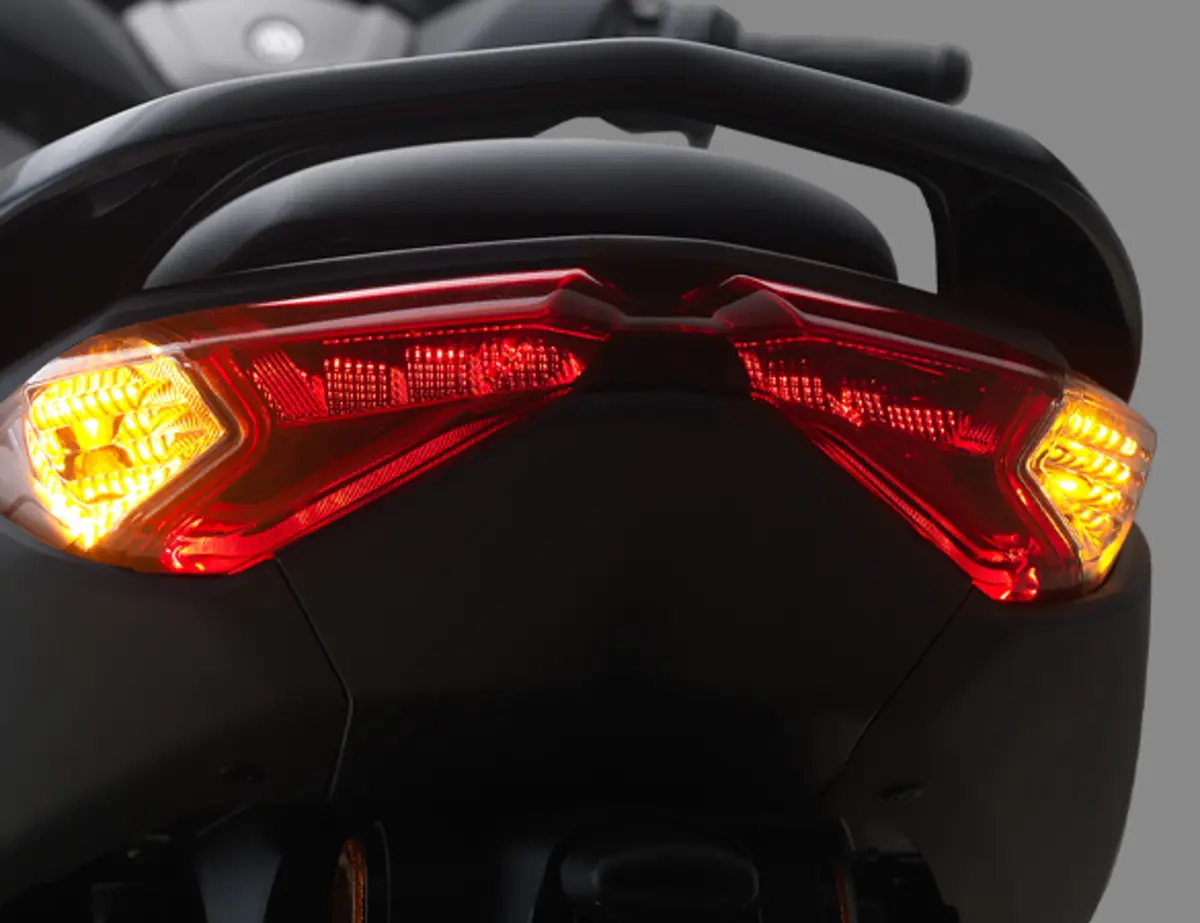 2023 Yamaha NMAX 155