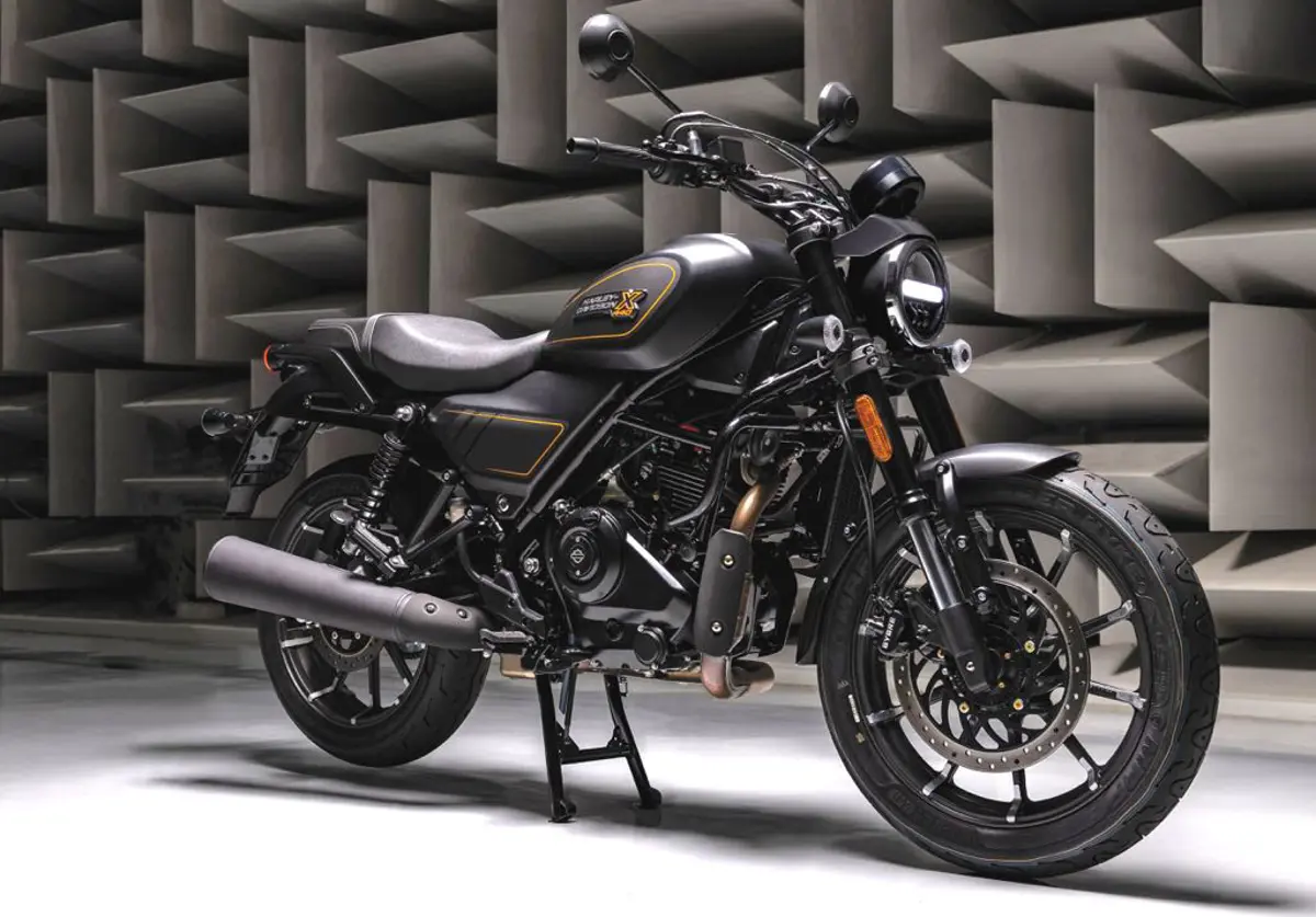 Hero-Harley X440 Cruiser Motorcycle